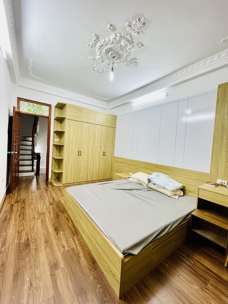 Nhà đẹp cần bán Đống Đa - Tặng full nội thất - Ngõ thoáng