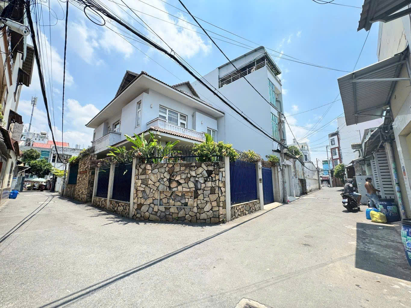 Nhà đẹp Hoàng Diệu 2, Diện tích 151m2, Đường xe tải, Chủ gấp bán 9,5 tỷ còn thương lượng.