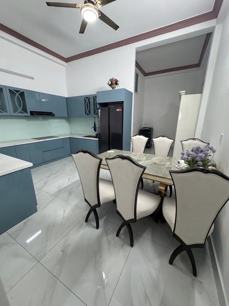 NHÀ 2 TẦNG PHẠM VĂN ĐỒNG - LINH ĐÔNG 200m2 12.2 TỶ
