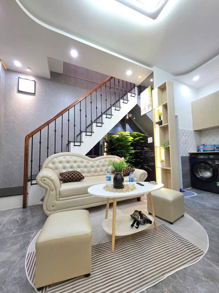 BÁN NHÀ FULL NỘI THẤT_ NỞ HẬU PHAN VĂN TRỊ NHỈNH 4 TỶ