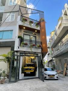 BÁN NHÀ 2 MẶT HẺM Ô TÔ NGỦ TRONG NHÀ PHAN VĂN TRỊ_ 4 PHÒNG NGỦ_4WC