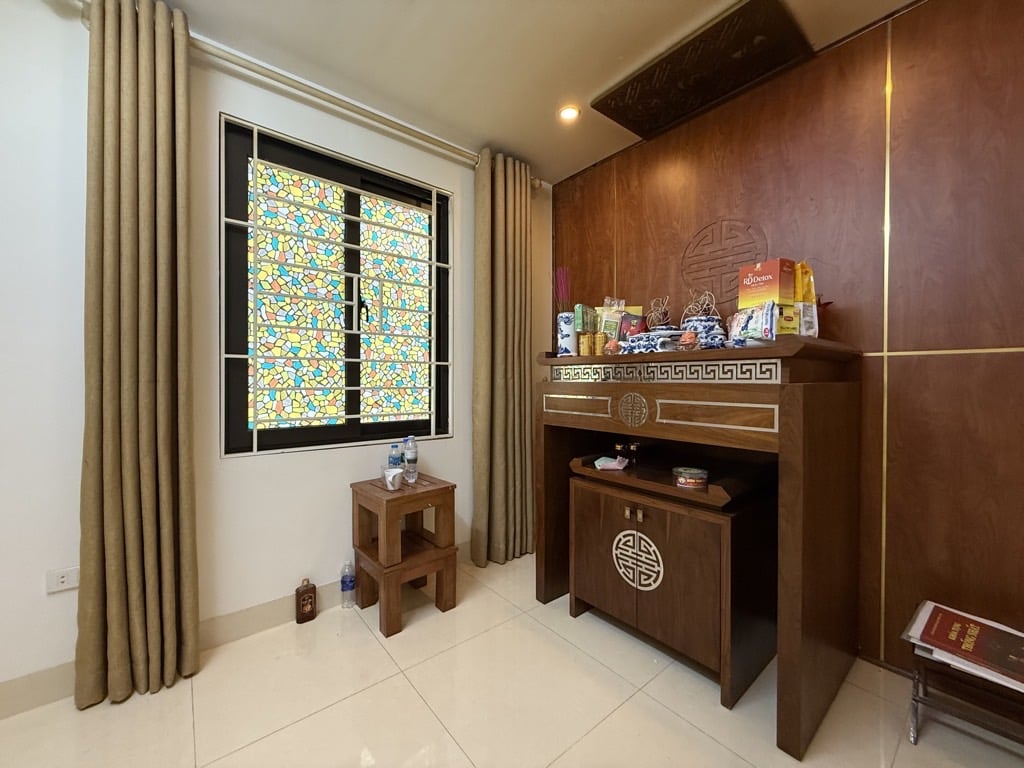 B.Á.N NHÀ ĐỘI CẤN - NGÕ THÔNG - DÂN XÂY CHẮC CHẮN - NỞ HẬU - DTSD 50M2 - Chỉ 6tỷ .