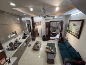 B.Á.N NHÀ ĐỘI CẤN - NGÕ THÔNG - DÂN XÂY CHẮC CHẮN - NỞ HẬU - DTSD 50M2 - Chỉ 6tỷ .