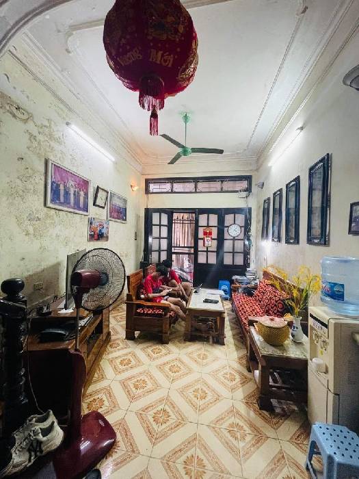 BÁN GẤP NHÀ HOÀNG MAI - GIẢM SÂU 200TR -NHÀ ĐẸP - SÁT Ô TÔ