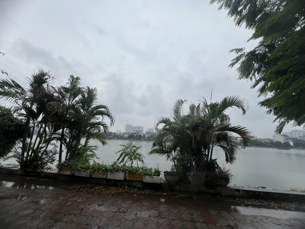 NHÀ VIEW HỒ SIÊU HIẾU KHU VỰC ĐỊNH CÔNG