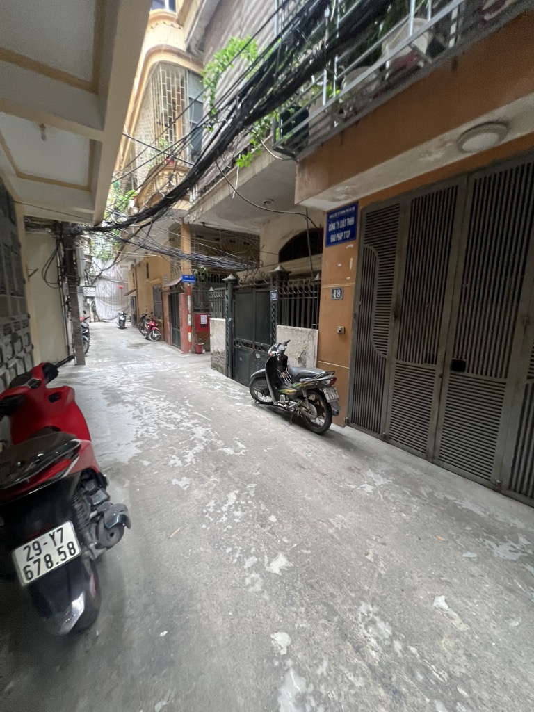 SANG TÊN NHÀ ĐẸP TỪ TRONG RA NGOÀI KHU TRỊNH ĐÌNH CỬU