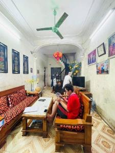 BÁN GẤP NHÀ HOÀNG MAI - GIẢM SÂU 200TR -NHÀ ĐẸP - SÁT Ô TÔ