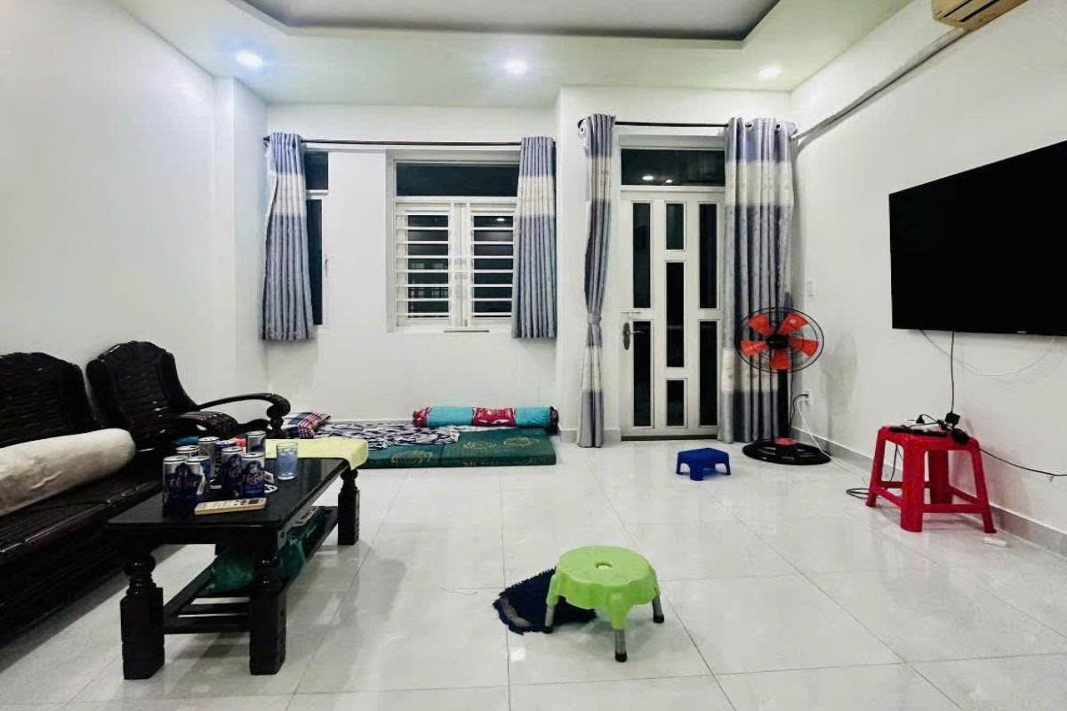 Bán nhà hẻm Phạm Văn Bạch, Tân Bình, 80m² (5m x 16m), gần mặt tiền
