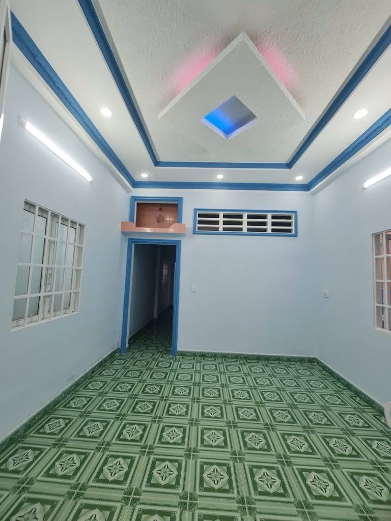 BÁN NHÀ HẺM XE HƠI THÔNG TÂN CHÁNH HIỆP - KHU DÂN TRÍ NGAY ĐẠI HỌC GIAO THÔNG VẬN TẢI - 4x10m - 2 TẦNG - 3.890 tỷ TL