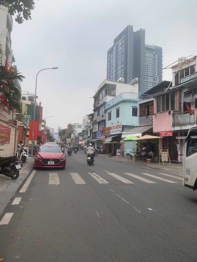 * QUẬN 1 - TRẦN ĐÌNH XU P. NCT