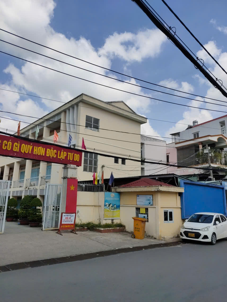 NHÀ ĐẸP 4 TẦNG – 64M² – TRƯỜNG THỌ, THỦ ĐỨC – GIÁ 7.9 TỶ