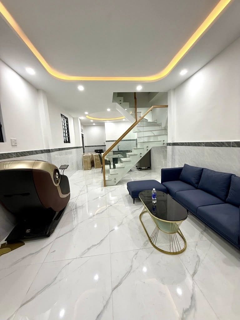 BÁN NHÀ MỚI 2 TẦNG - FULL NỘI THẤT - XE HƠI ĐỖ CỬA