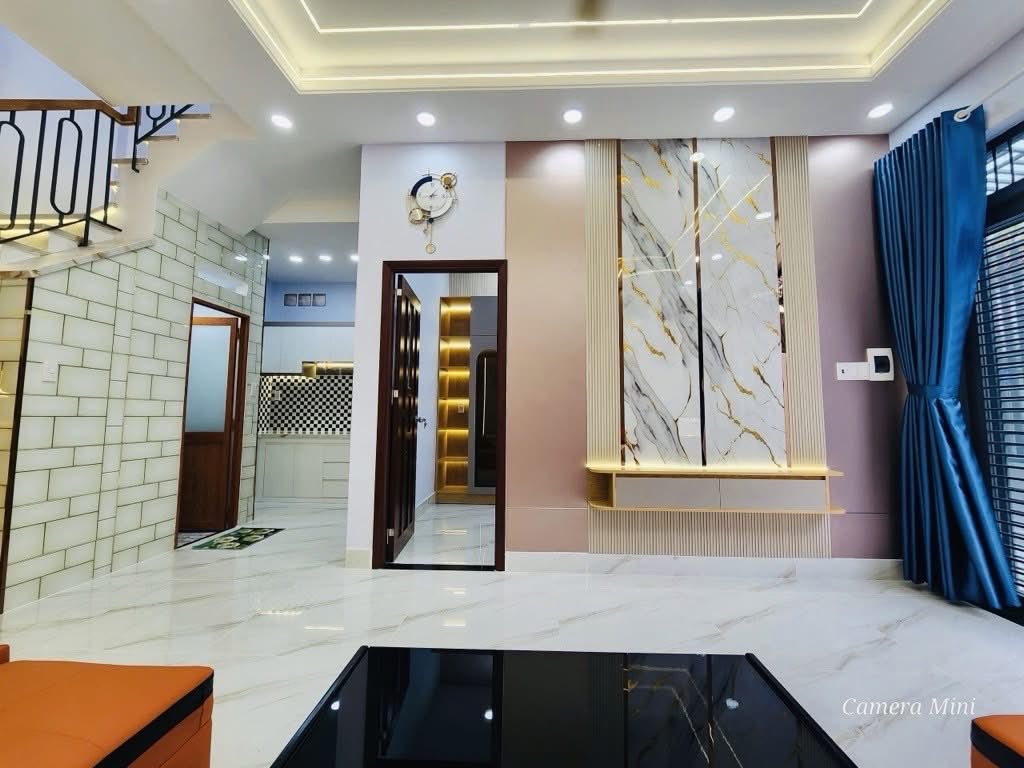 NHÀ 1 TRỆT 1 LẦU - CÓ PHÒNG NGỦ TẦNG TRỆT CHO NGƯỜI LỚN TUỔI