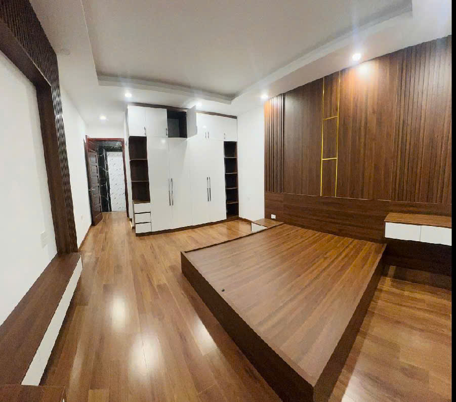 Bán nhà mới, Xuân Phương, 6 tằng, thang máy,  35m2, 9.2 tỷ