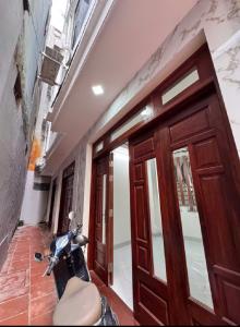 Bán nhà, Miếu đầm, nhà đẹp, vuông vắn, 38m2, giá 8.3 tỷ