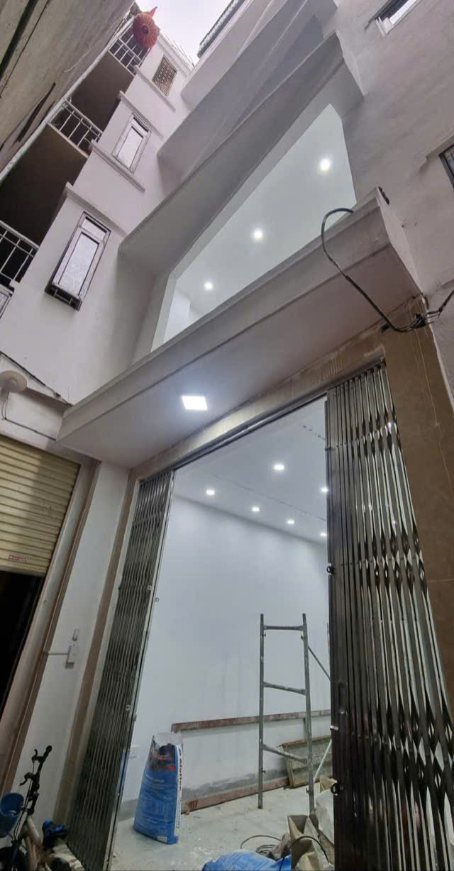 SIÊU PHẨM Ô TÔ VÀO NHÀ - HÀNG XÓM KĐT - TIỆN ÍCH BẠT NGÀN -THANG MÁY