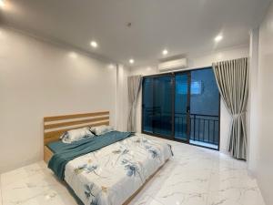 Bán nhà Cao Lỗ – Đông Anh 35 m2 5 tầng MT 4 m gần phố ngõ thông còn mới về ở ngay