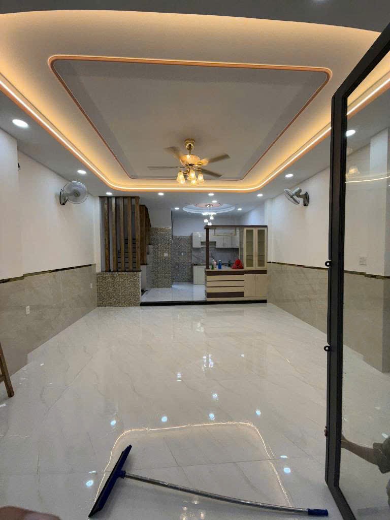 Bán nhà hẻm thông Phan Anh 5,6 tỷ