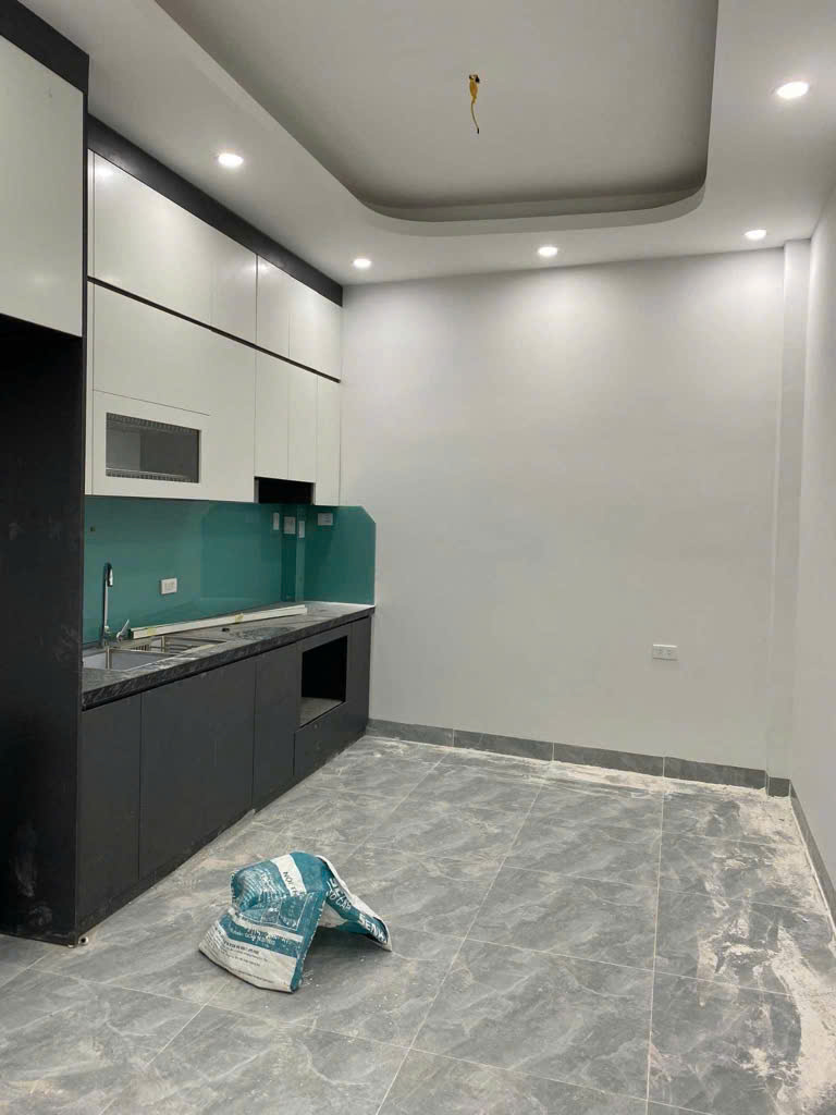 NƠI AN CƯ LẠC NGHIỆP CỦA MỖI GIA ĐÌNH TẠI DI TRẠCH HOÀI ĐỨC	   VỊ TRÍ ĐẸP NGÕ RỘNG - 2 MẶT THOÁNG TRƯỚC SAU CỰC MÁT - TẶNG TOÀN BỘ NỘI THẤT MỚI.