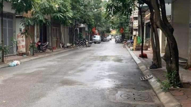 NHÀ ĐẸP KHU DÂN CƯ MỚI ĐA SỸ - KIẾN HƯNG - HÀ ĐÔNG