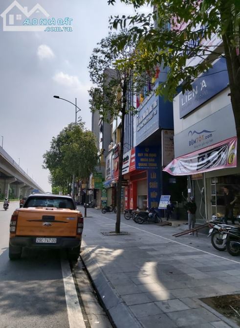 SIÊU PHẢM NHÀ PHỐ QUANG TRUNG - HÀ ĐÔNG