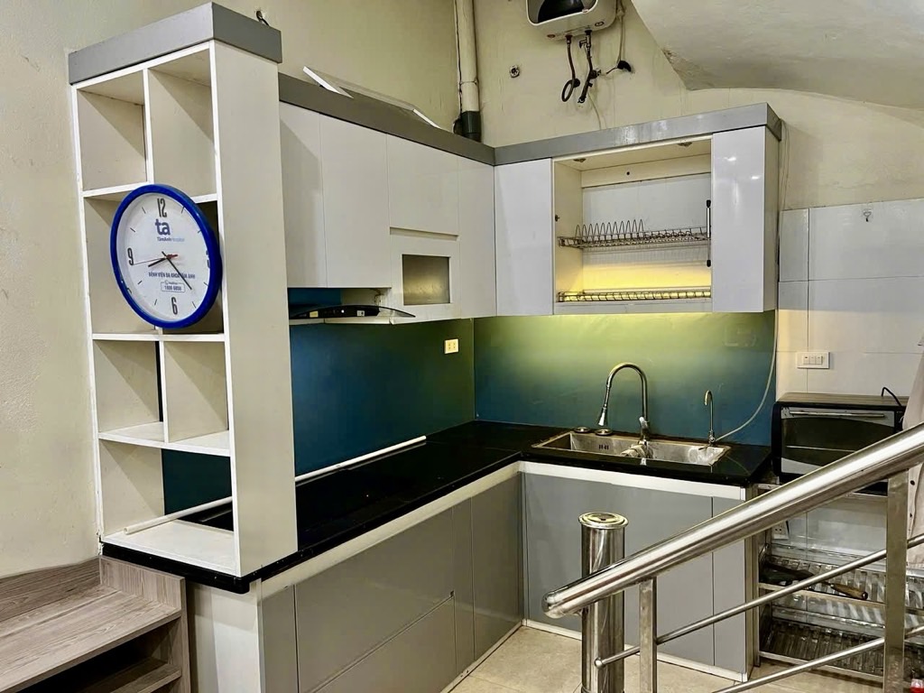 Ngã tư sở 45m2 3.7 mặtT hơn 10 tỷ nhỏ sổ vuông phân lô