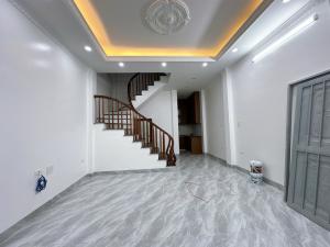 6.89 tỷ nhà mới 5 tầng ngõ nông trung Tâm Hai Bà Trưng