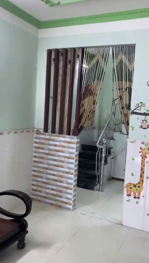NHÀ 2 TẦNG HOÀN CÔNG - ĐƯỜNG THÔNG - 1 BƯỚC RA ĐƯỜNG CHƯƠNG DƯƠNG - SÁT VÁCH ĐH NGÂN HÀNG  - 3,95