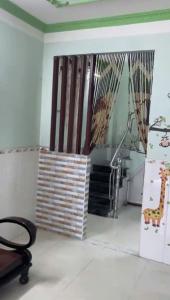 NHÀ 2 TẦNG HOÀN CÔNG - ĐƯỜNG THÔNG - 1 BƯỚC RA ĐƯỜNG CHƯƠNG DƯƠNG - SÁT VÁCH ĐH NGÂN HÀNG  - 3,95