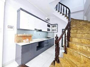 TRƯƠNG ĐỊNH – PHÂN LÔ – 10M RA PHỐ