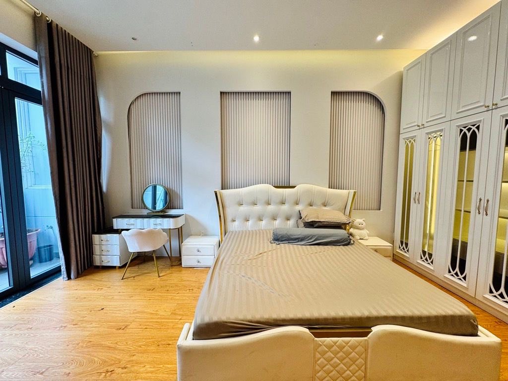 NHÀ ĐẸP – PHÂN LÔ ĐƯỜNG NHỰA – VIEW SÔNG GIỒNG – KHÔNG CÓ CĂN THỨ 2