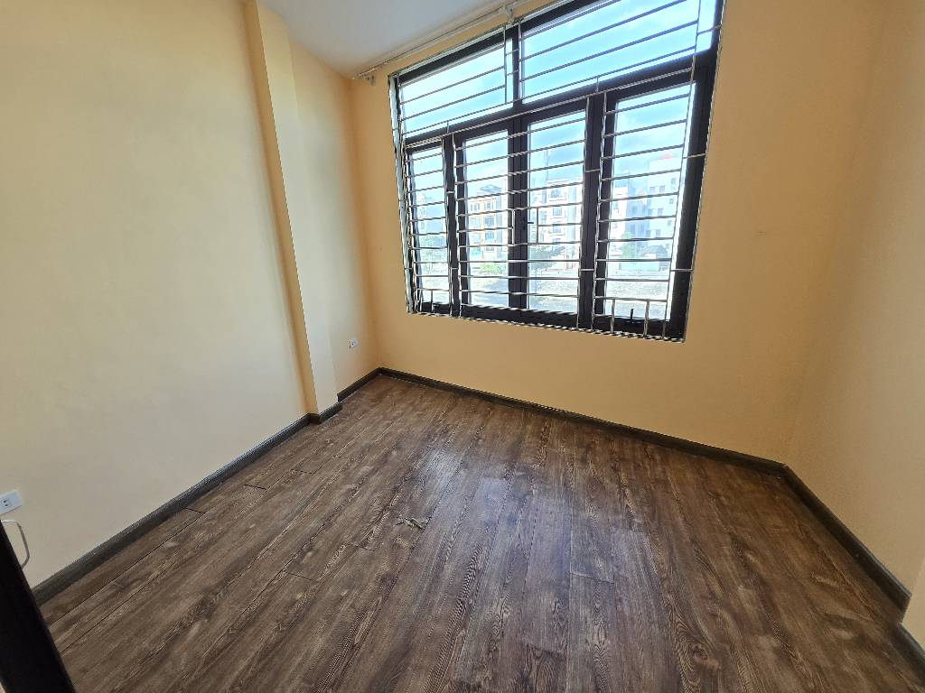 Tả Thanh Oai - Thanh Trì - NHÀ ĐẸP PHÂN LÔ 33M² - CÁCH Ô TÔ TRÁNH VÀI BƯỚC CHÂN