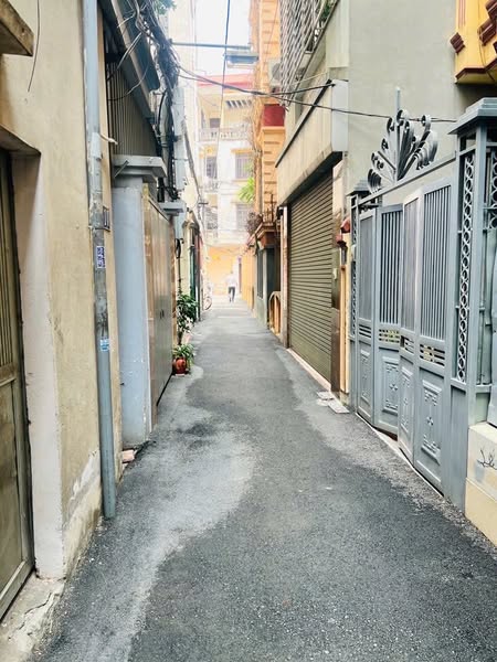 Hàng hiếm phố nguyễn lân, nhà đẹp, 42m x5t ,mt 7,5 x6m, giá cực hời chỉ 7,3 tỷ