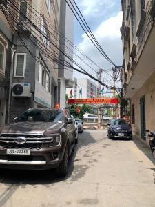 Hàng hiếm phố nguyễn lân, nhà đẹp, 42m x5t ,mt 7,5 x6m, giá cực hời chỉ 7,3 tỷ