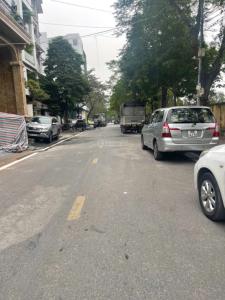 Bán nhà vị trí siêu thuận tiện, xây đẹp, có thang máy ngay đường Trịnh Văn Bô: 0932 239 065/094.183.1966