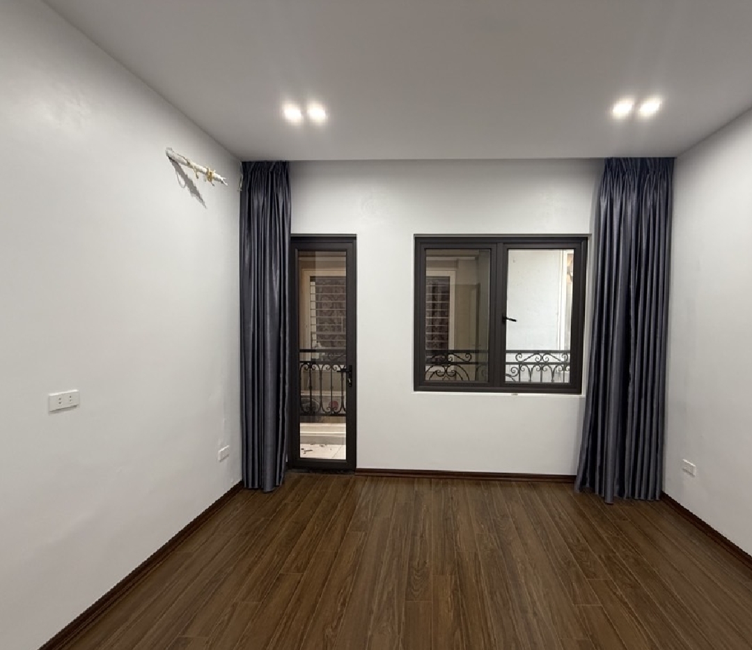 Cần bán nhà Dương Văn Bé