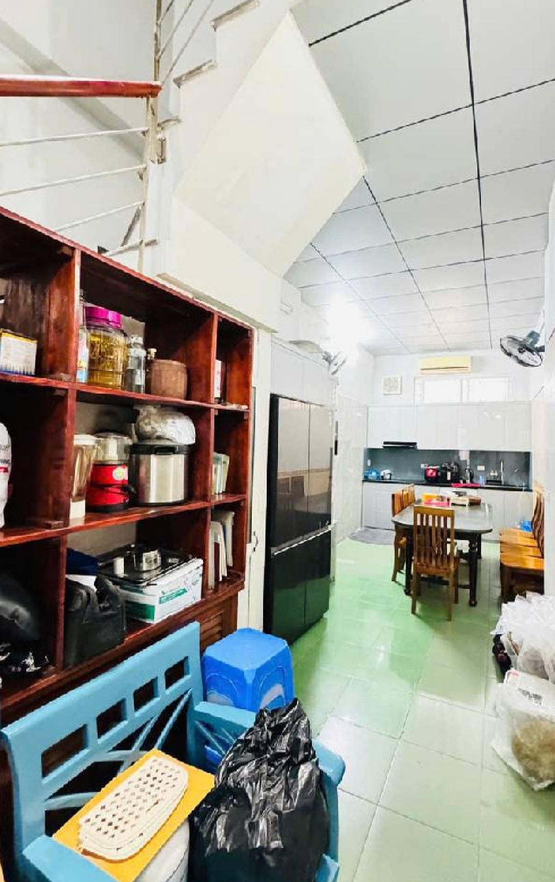 Cần bán nhà giải phóng