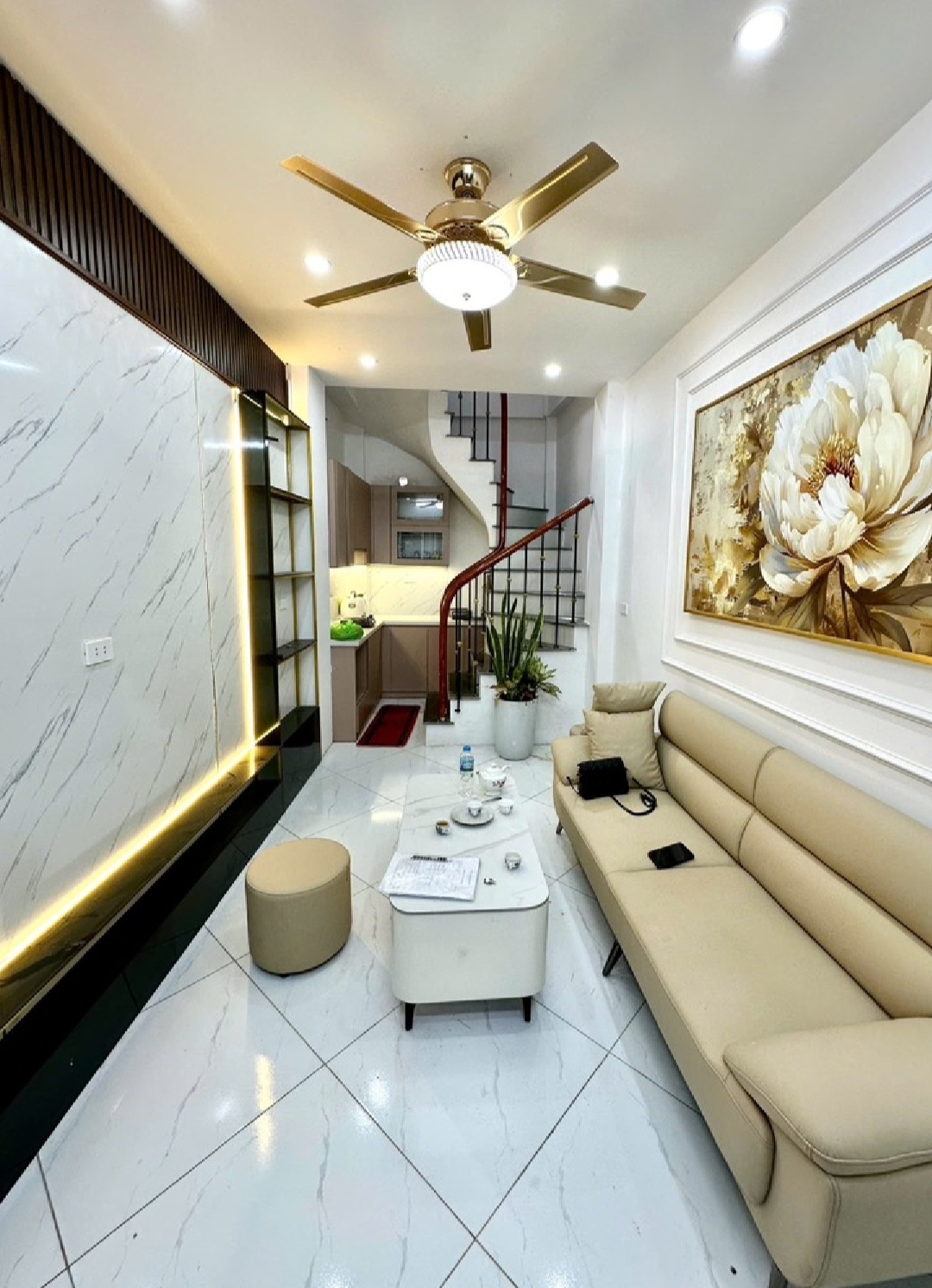 Cần bán nhà phố Minh Khai