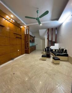 Cần bán nhà Vĩnh Hưng