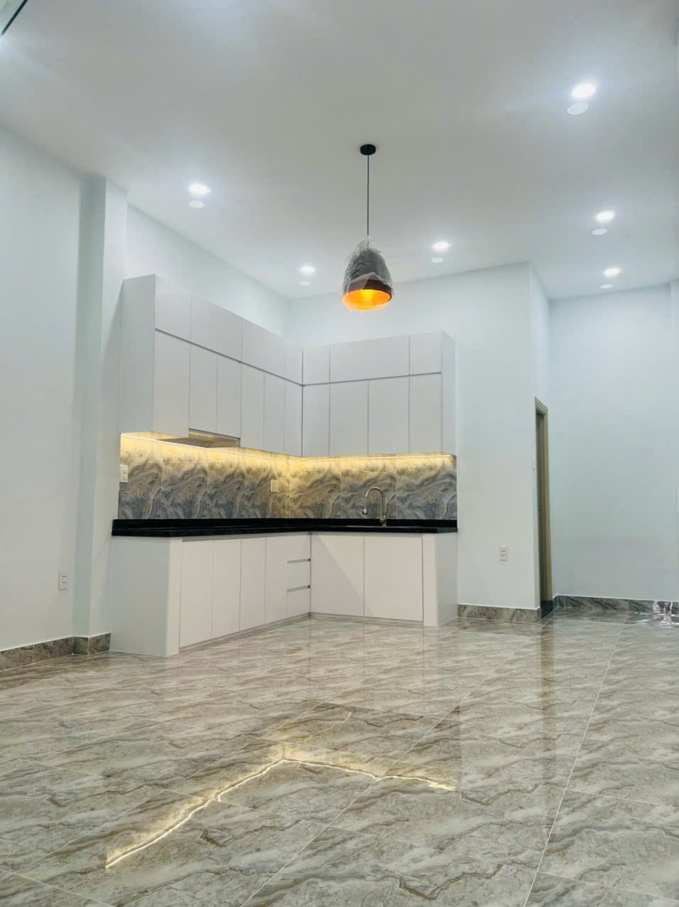 bán Nhà HXT, đường Lê Đại Hành, 8.450 tỷ, 68m2