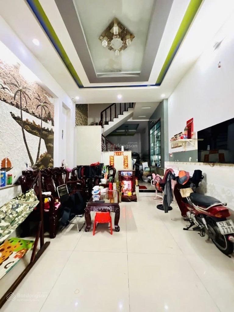 Nhà 4 tầng HXH thông gần Đầm Sen DT 52m2 - chỉ nhỉnh 6 tỷ