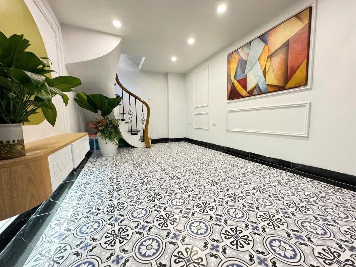 Hẻm 8m Tô Hiến Thành, 60m2 x 5 tầng, chào 10 tỷ thương lượng