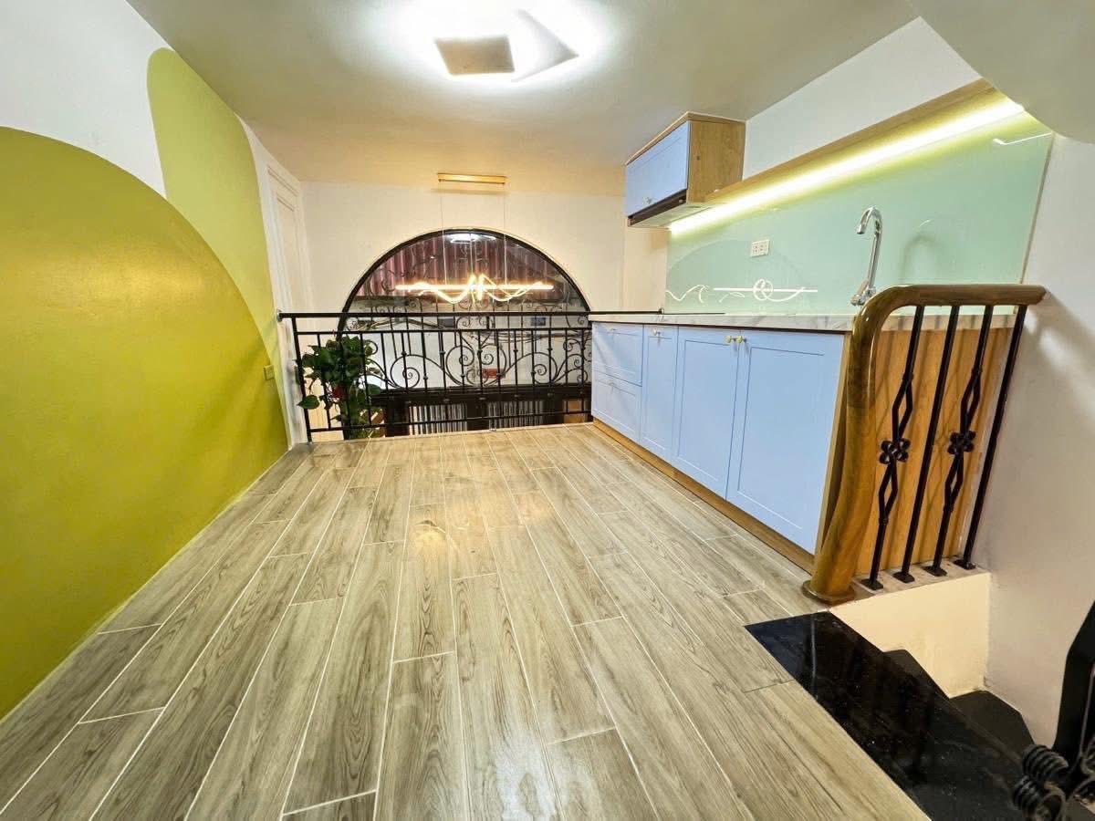 Hẻm 8m Tô Hiến Thành, 60m2 x 5 tầng, chào 10 tỷ thương lượng