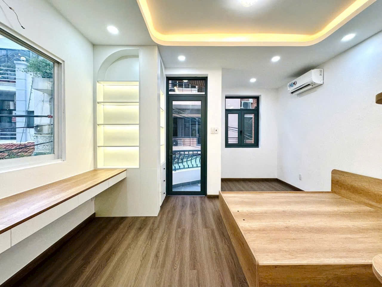 Bán Nhà Hẻm Xe Hơi Góc 2MT