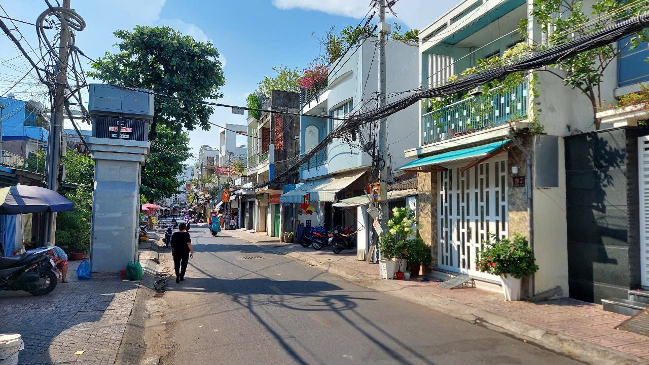 Bán nhà MTKD đường số 8 ngay Lê Văn Quới- Ngã Tư Bốn Xã