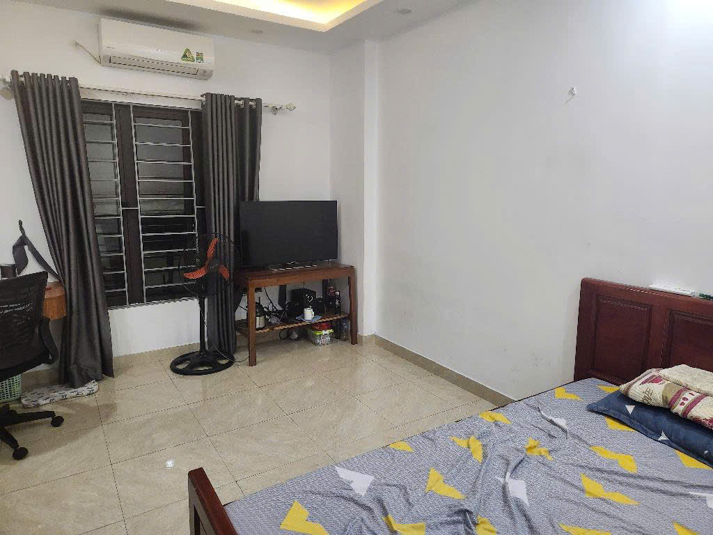 Nhà siêu đẹp mặt tiền 6 mét giá chào 5,2 tỉ tứ hiệp thanh trì hà nội