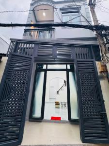 Nhà mới 2 Tầng - 36m² - Hẻm Ba Gác - Gần Nhà Ga T3, Sân Bay Q.Tân Bình