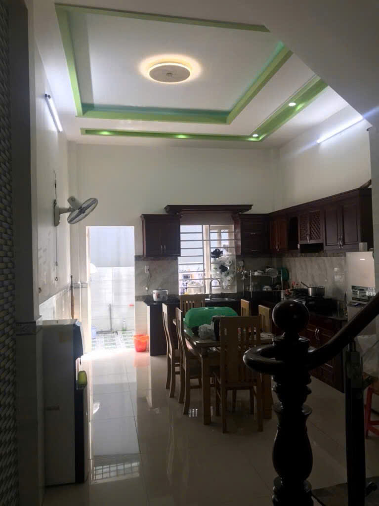 NHÀ GẦN AEON BÌNH TÂN GIÁP KHU TÊN LỬA(4PN,5WC)- (4X17)- GIÁ 6,9TY SHR