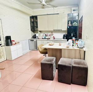 Bán nhà mặt phố tại Đường Hồng Mai, Hai Bà Trưng, Hà Nội diện tích 26m2 giá 8,5 Tỷ