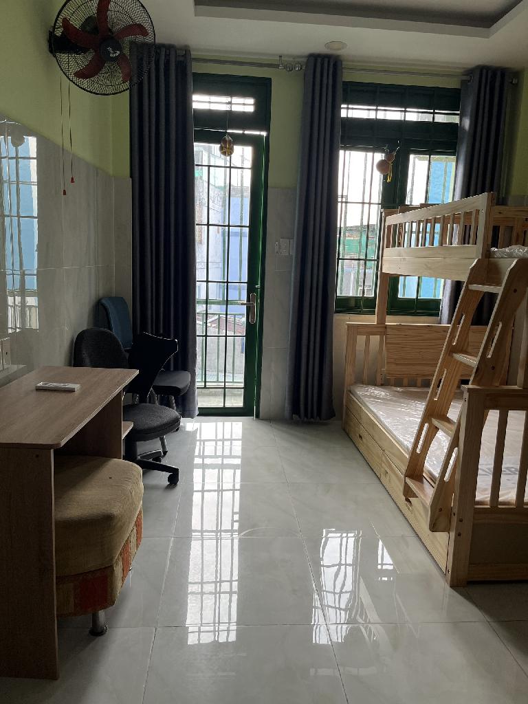 BÁN NHÀ QUẬN 10- HẺM TO - VỪA Ở VỪA CHO THUÊ DÒNG TIỀN 16 TRIỆU/ THÁNG - 6PN